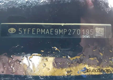 2021 Toyota Corolla Le z USA, uszkodzony, nr VIN 5YFEPMAE9MP270195